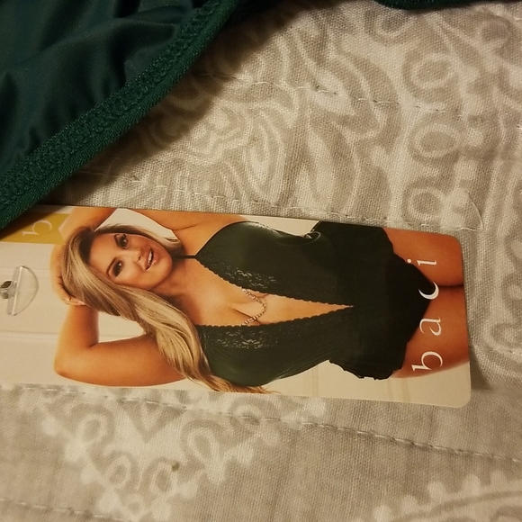 Teddy - Picture 4 of 4